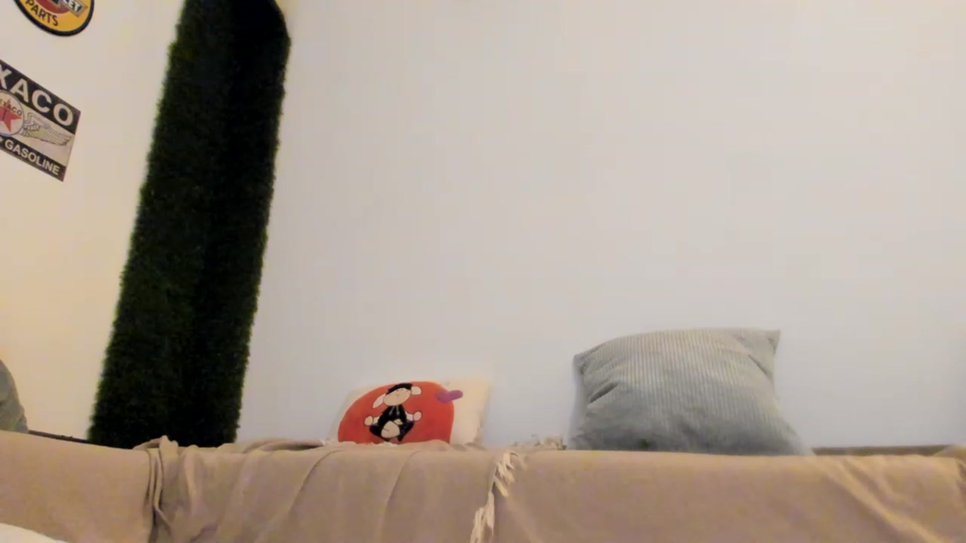 Gallery image thumbnail from PisuVamp_'s myfreecams stream on, 03/08/2023, 23:05 image 15 of 20