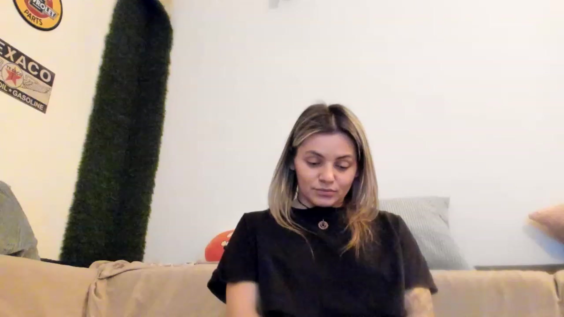Gallery image thumbnail from PisuVamp_'s myfreecams stream on, 03/15/2023, 21:53 image 9 of 20
