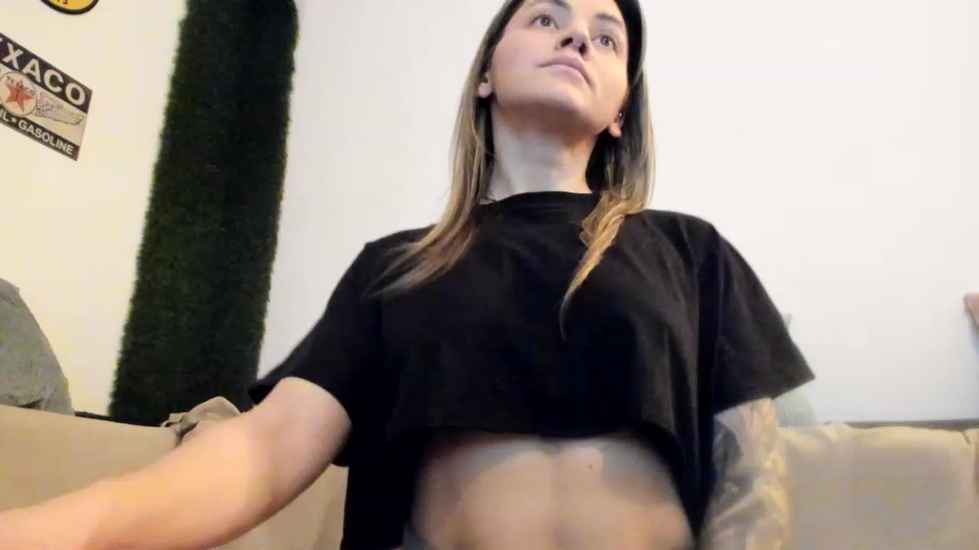 Gallery image thumbnail from PisuVamp_'s myfreecams stream on, 03/19/2023, 20:20 image 20 of 20