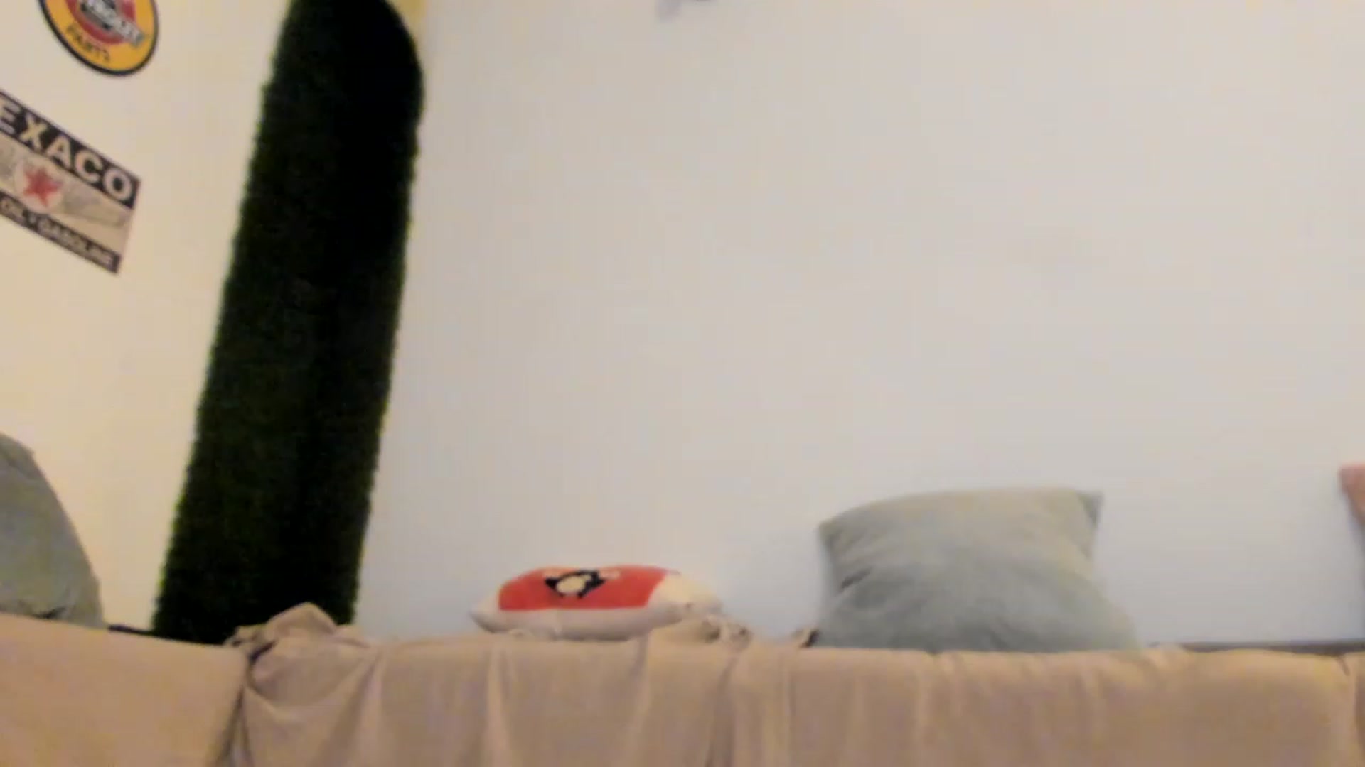 Gallery image thumbnail from PisuVamp_'s myfreecams stream on, 03/19/2023, 21:11 image 3 of 20