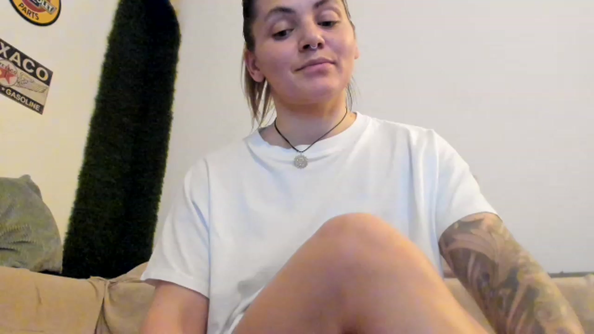 Gallery image thumbnail from PisuVamp_'s myfreecams stream on, 04/25/2023, 20:56 image 19 of 20