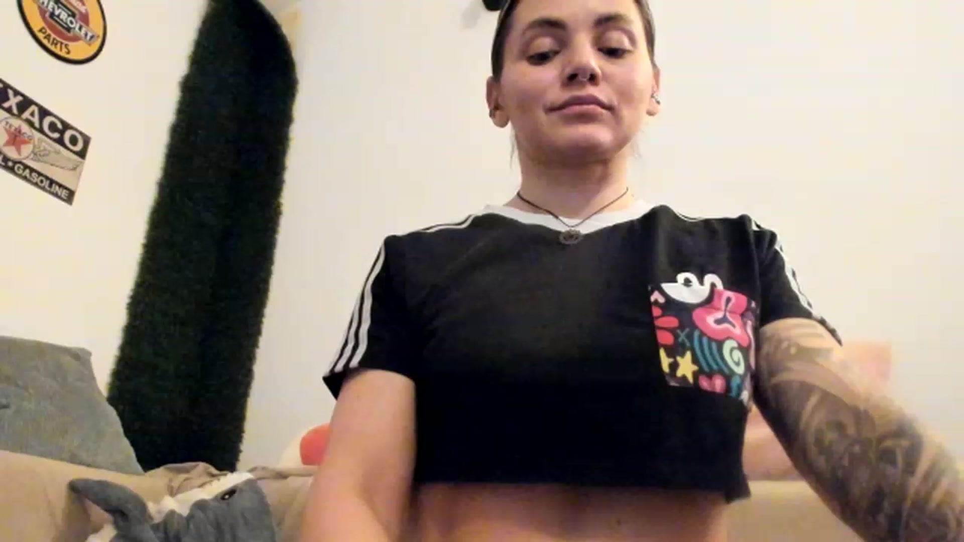 Gallery image thumbnail from PisuVamp_'s myfreecams stream on, 04/28/2023, 20:51 image 11 of 20