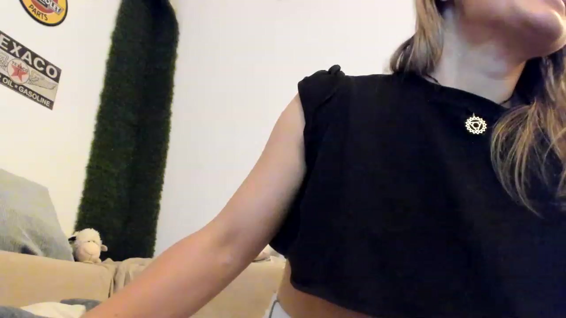 Gallery image thumbnail from PisuVamp_'s myfreecams stream on, 05/25/2023, 20:20 image 15 of 20