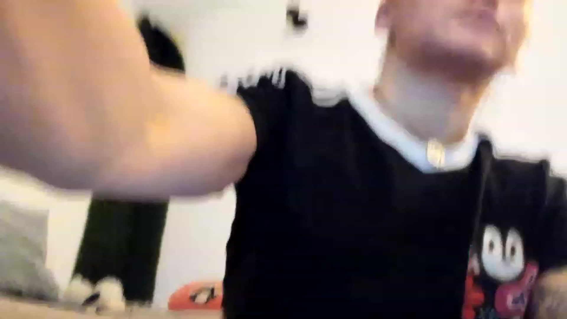 Gallery image thumbnail from PisuVamp_'s myfreecams stream on, 06/07/2023, 19:13 image 9 of 20