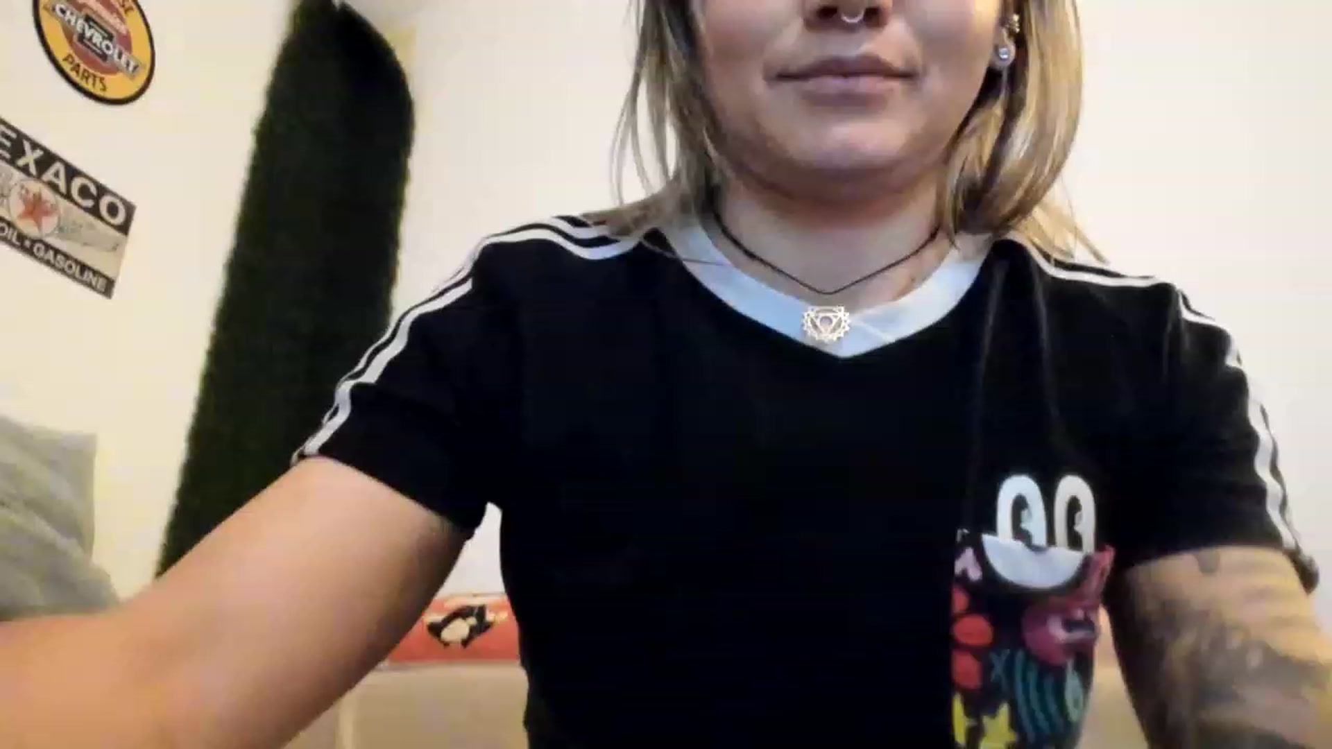 Gallery image thumbnail from PisuVamp_'s myfreecams stream on, 06/09/2023, 20:05 image 1 of 20