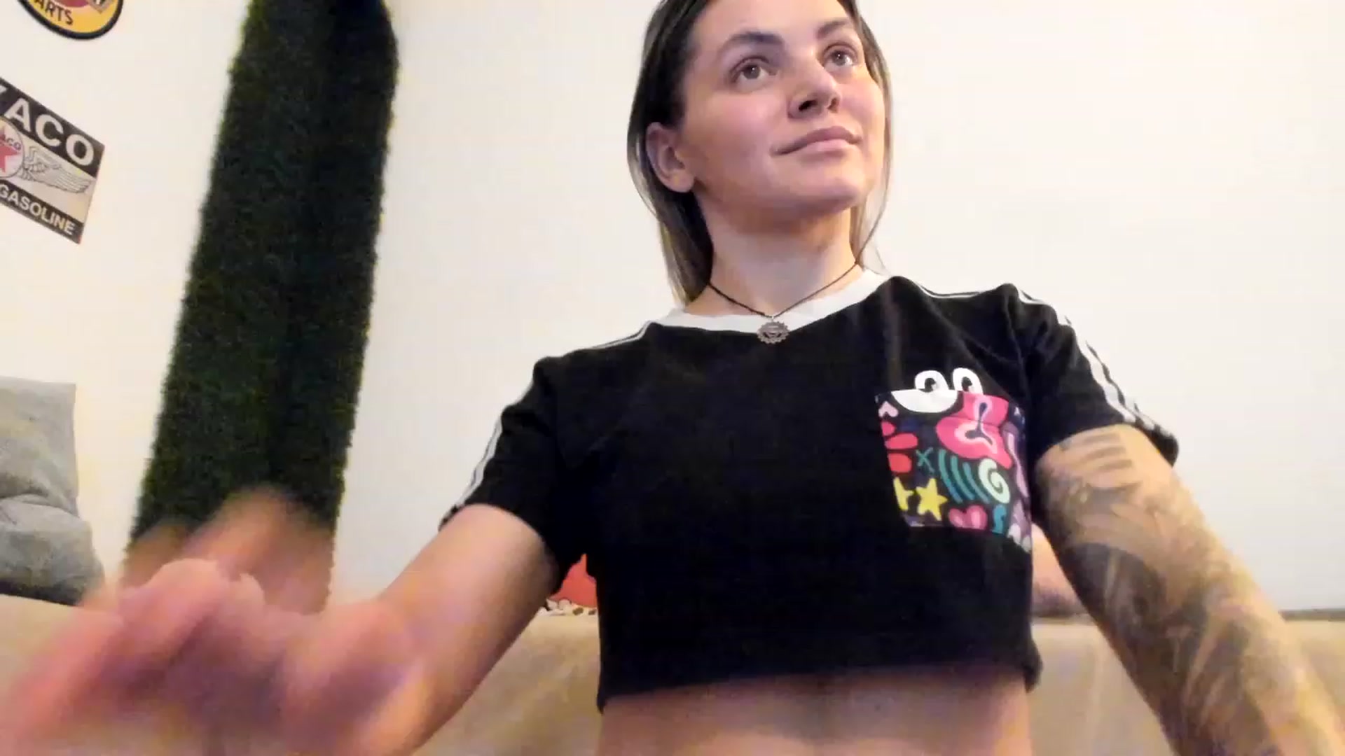 Gallery image thumbnail from PisuVamp_'s myfreecams stream on, 06/10/2023, 20:55 image 18 of 20