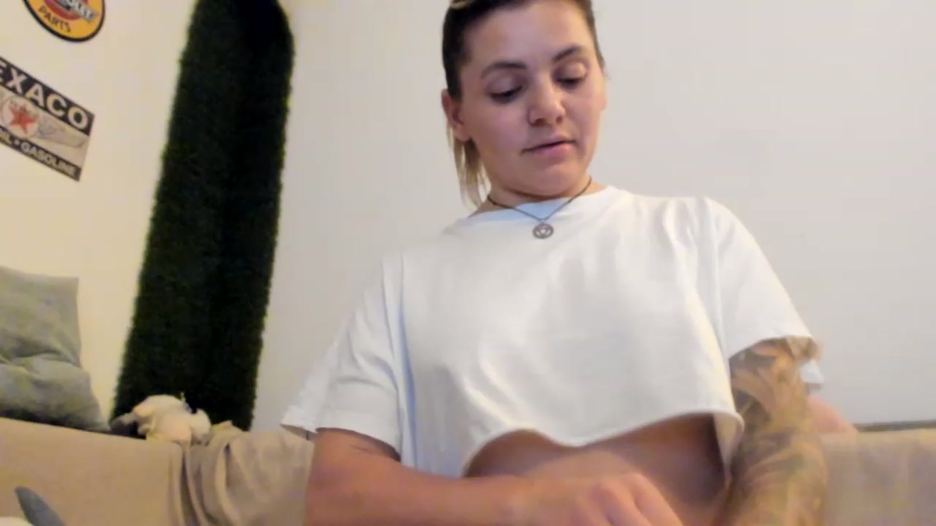 Gallery image thumbnail from PisuVamp_'s myfreecams stream on, 06/11/2023, 20:15 image 11 of 20
