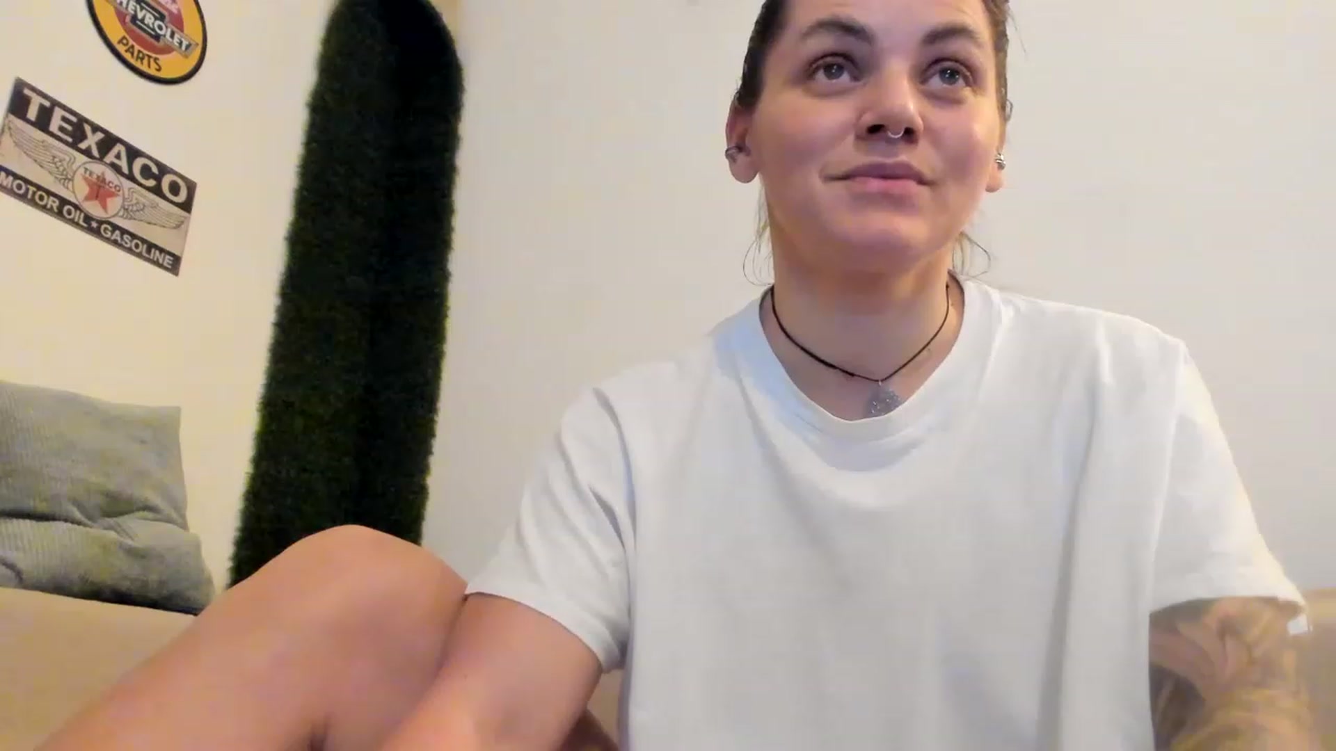 Gallery image thumbnail from PisuVamp_'s myfreecams stream on, 06/13/2023, 21:47 image 18 of 20