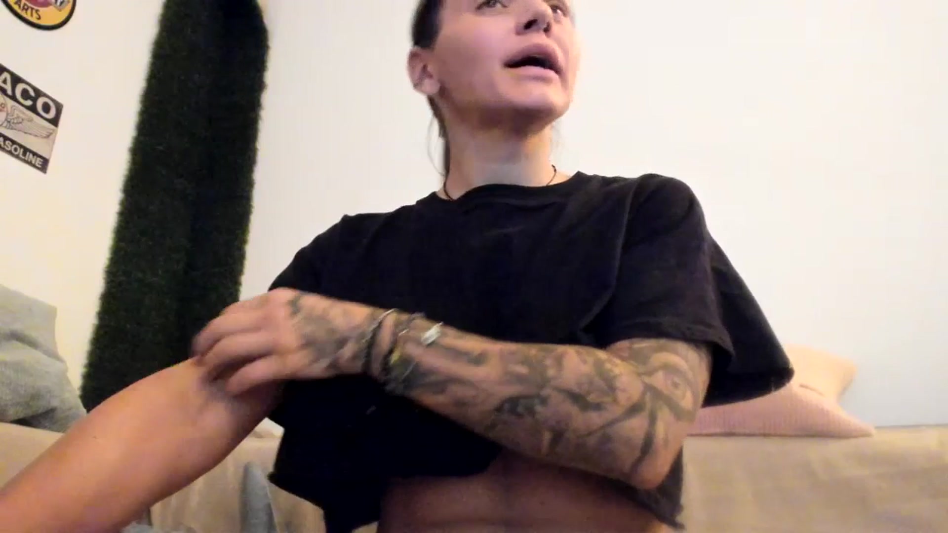Gallery image thumbnail from PisuVamp_'s myfreecams stream on, 07/17/2023, 21:48 image 5 of 20