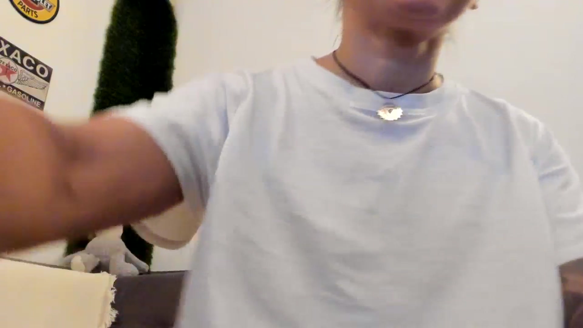 Gallery image thumbnail from PisuVamp_'s myfreecams stream on, 09/19/2023, 21:13 image 4 of 20