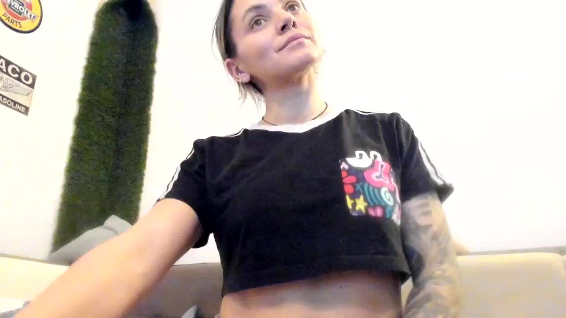 Gallery image thumbnail from PisuVamp_'s myfreecams stream on, 01/15/2024, 21:28 image 9 of 20