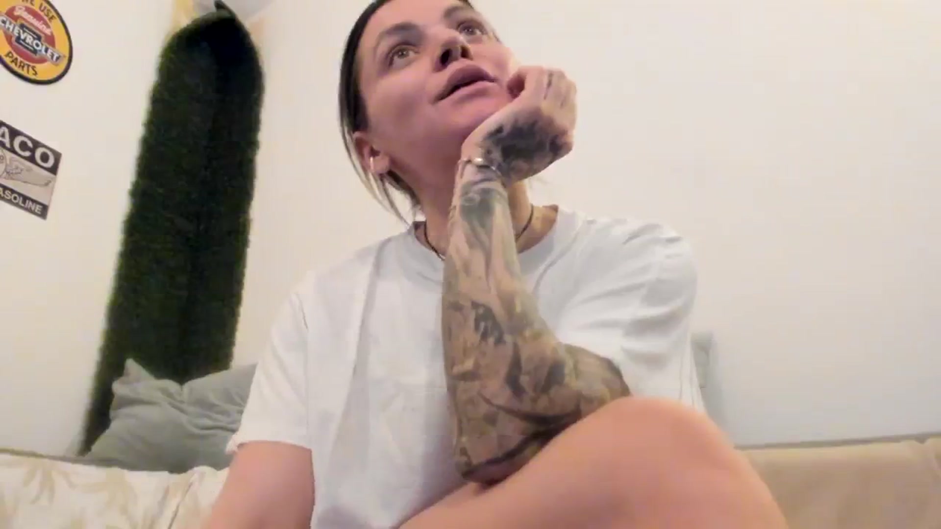 Gallery image thumbnail from PisuVamp_'s myfreecams stream on, 03/26/2024, 21:25 image 17 of 20