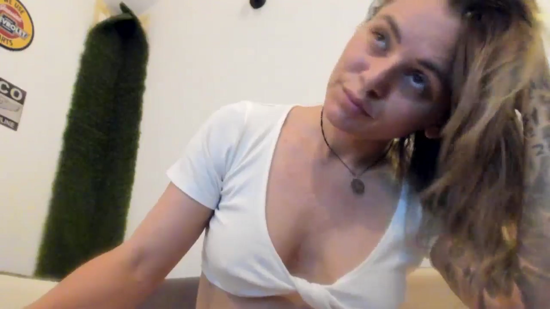 Gallery image thumbnail from PisuVamp_'s myfreecams stream on, 06/15/2024, 21:18 image 20 of 20