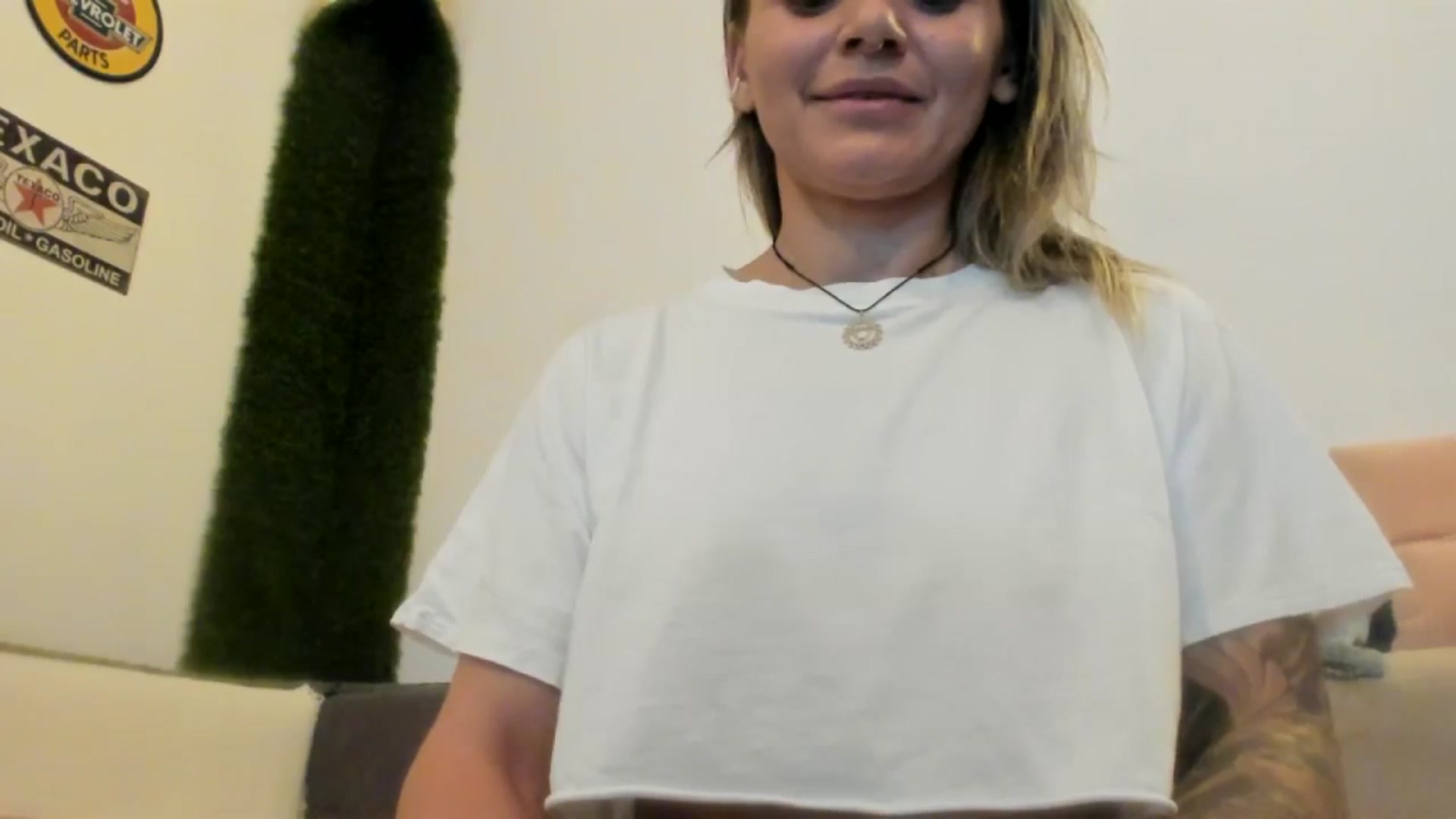 Gallery image thumbnail from PisuVamp_'s myfreecams stream on, 06/16/2024, 21:45 image 8 of 20