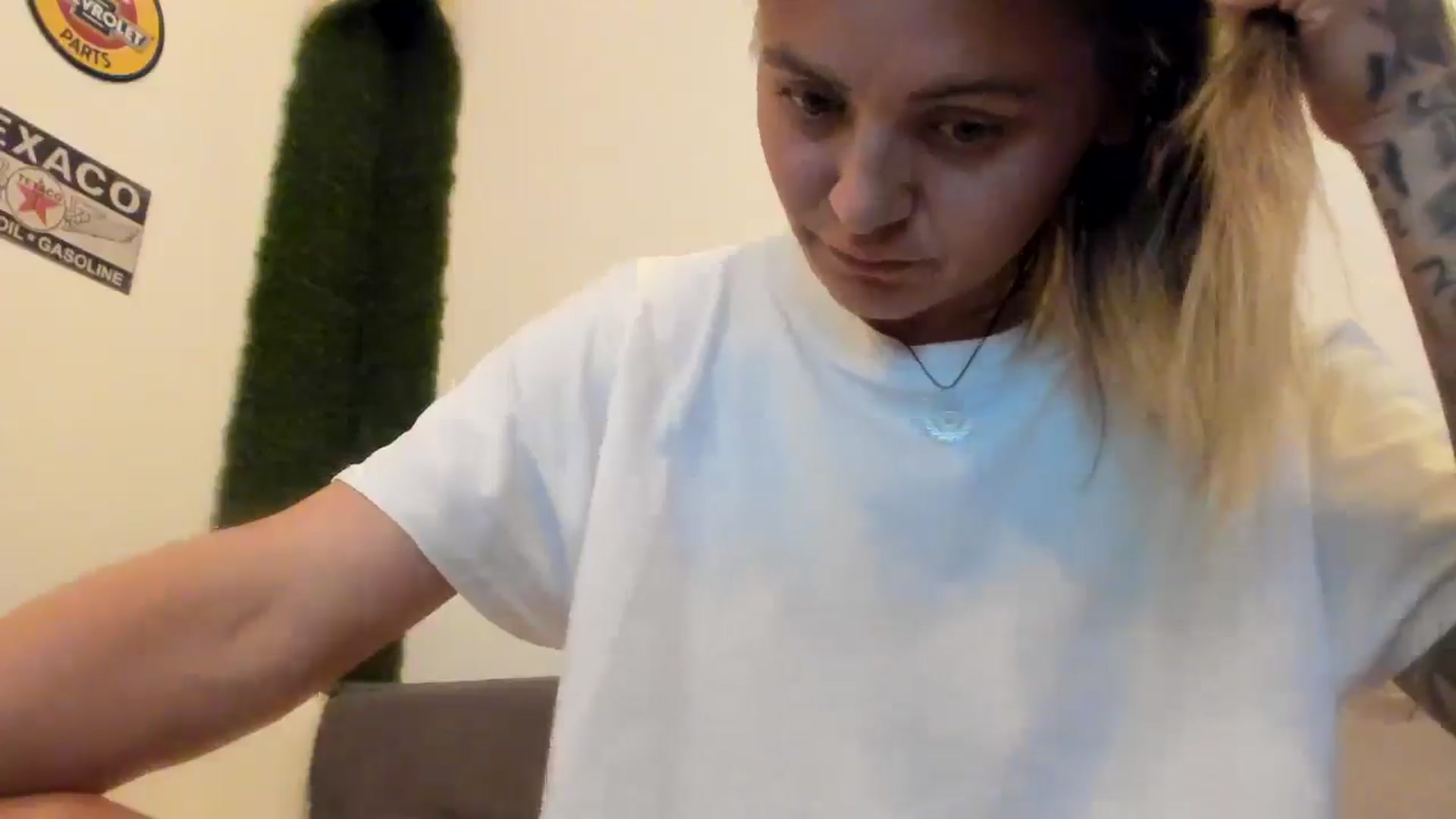 Gallery image thumbnail from PisuVamp_'s myfreecams stream on, 06/16/2024, 21:45 image 10 of 20