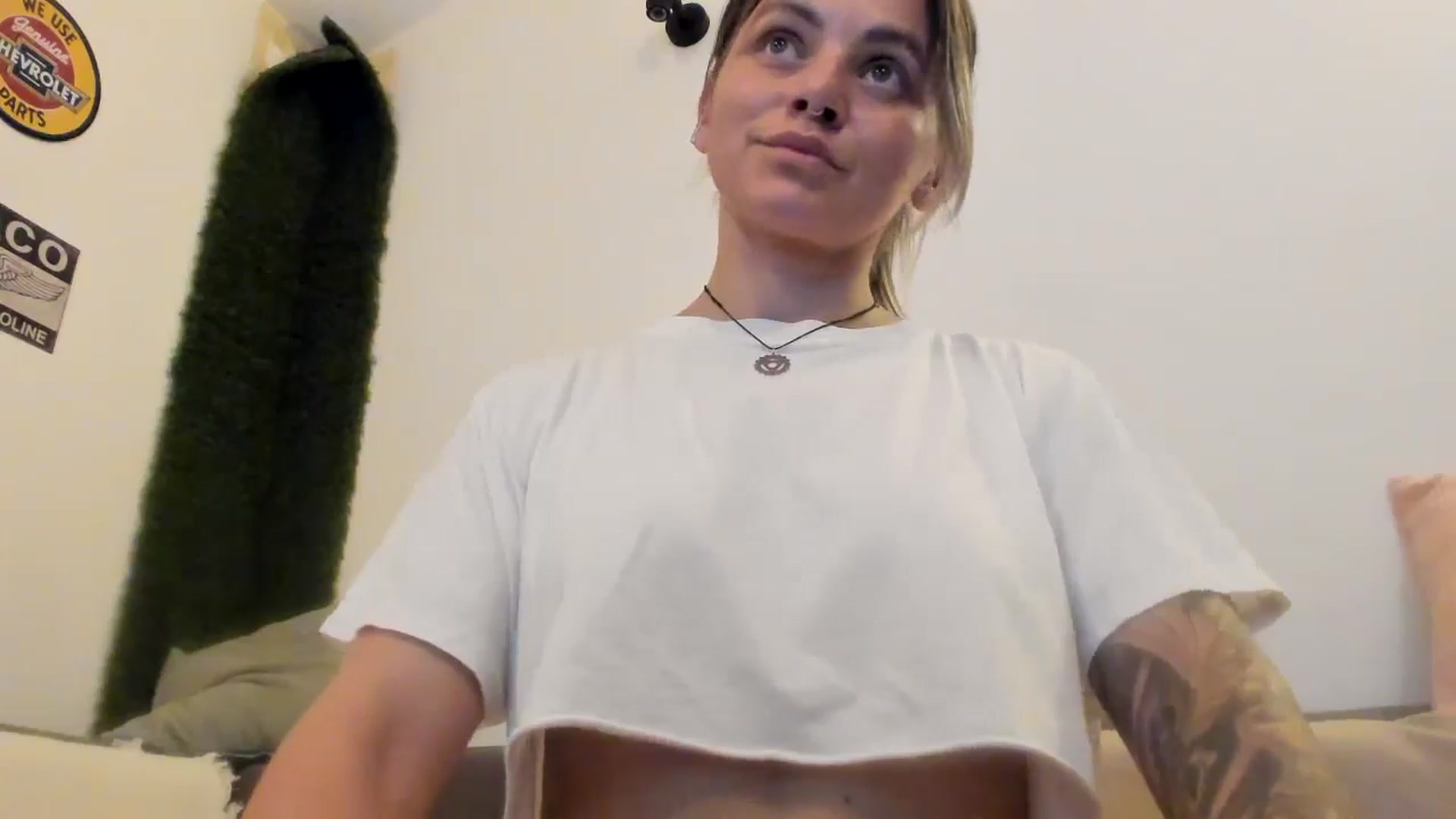 Gallery image thumbnail from PisuVamp_'s myfreecams stream on, 07/11/2024, 21:36 image 2 of 20