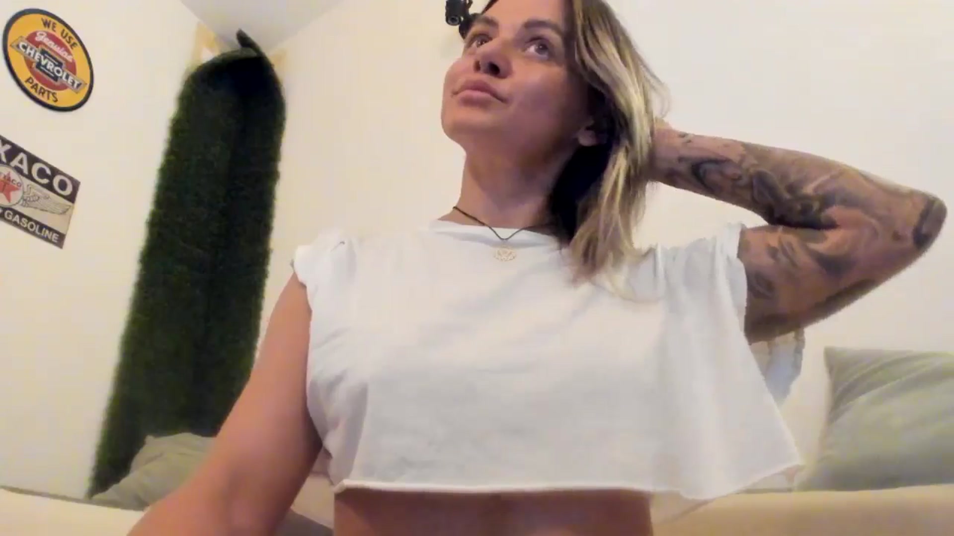 Gallery image thumbnail from PisuVamp_'s myfreecams stream on, 07/20/2024, 20:45 image 7 of 20