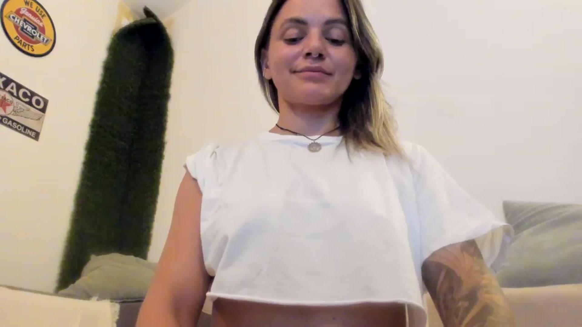 Gallery image thumbnail from PisuVamp_'s myfreecams stream on, 07/20/2024, 20:45 image 8 of 20