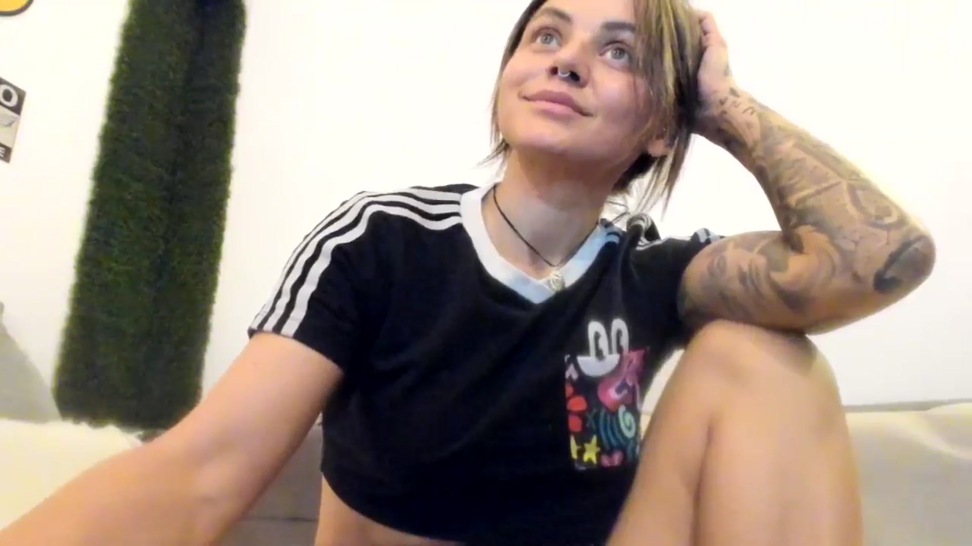 Gallery image thumbnail from PisuVamp_'s myfreecams stream on, 08/08/2024, 21:04 image 9 of 20