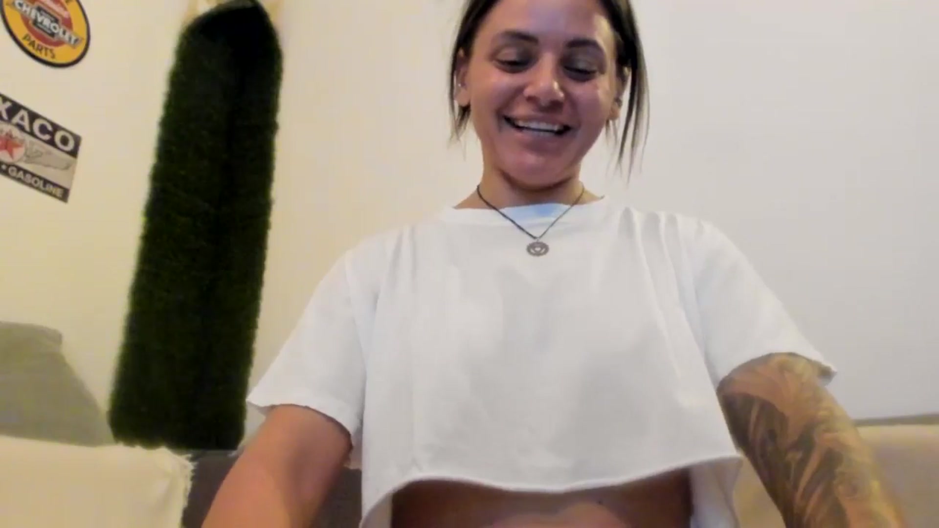 Gallery image thumbnail from PisuVamp_'s myfreecams stream on, 08/09/2024, 21:07 image 20 of 20