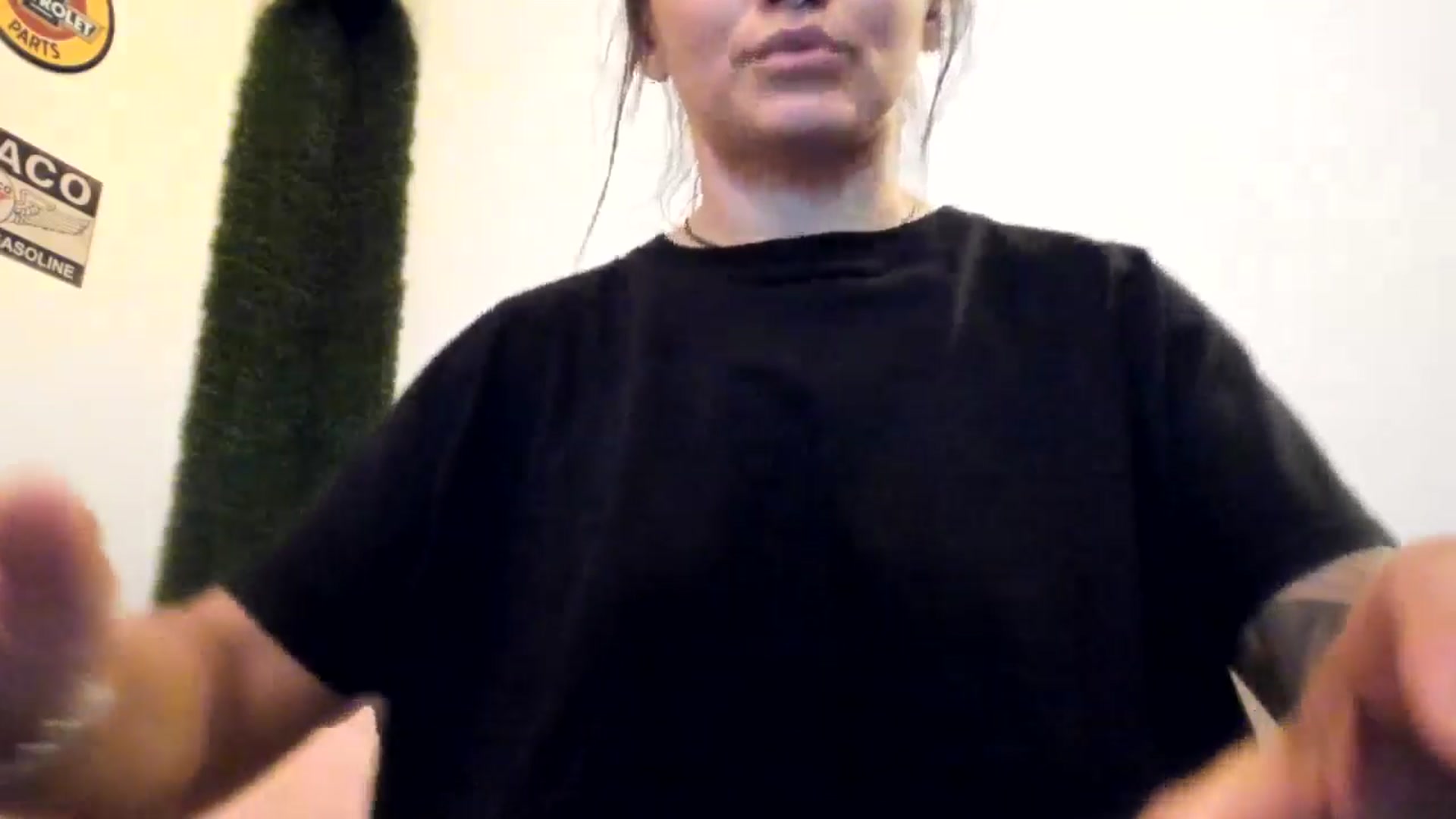 Gallery image thumbnail from PisuVamp_'s myfreecams stream on, 08/29/2024, 20:11 image 4 of 20