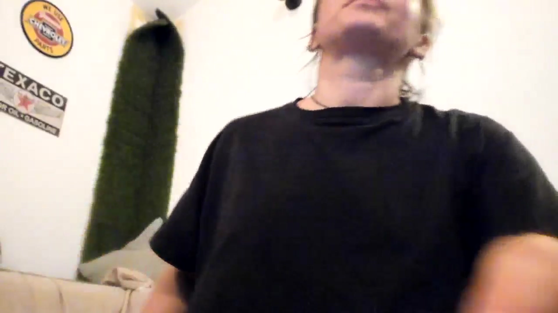 Gallery image thumbnail from PisuVamp_'s myfreecams stream on, 09/11/2024, 21:02 image 18 of 20