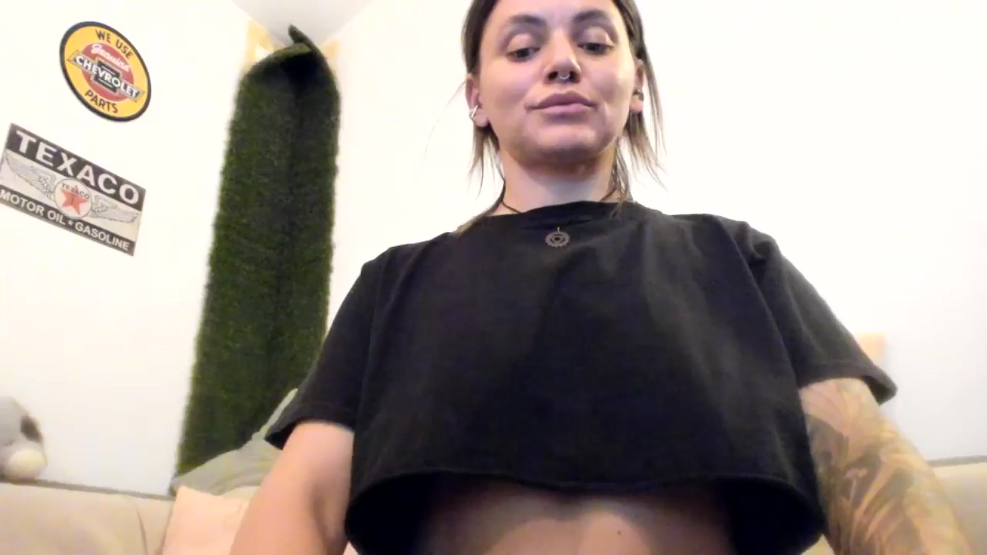 Gallery image thumbnail from PisuVamp_'s myfreecams stream on, 09/20/2024, 20:24 image 12 of 20