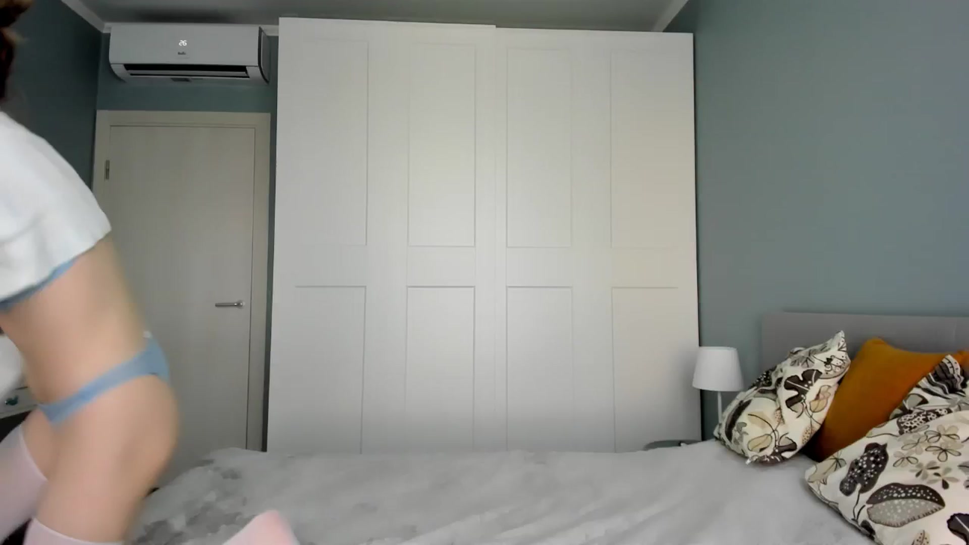 Gallery image thumbnail from Pixelss's myfreecams stream on, 08/30/2025, 05:55 image 19 of 20