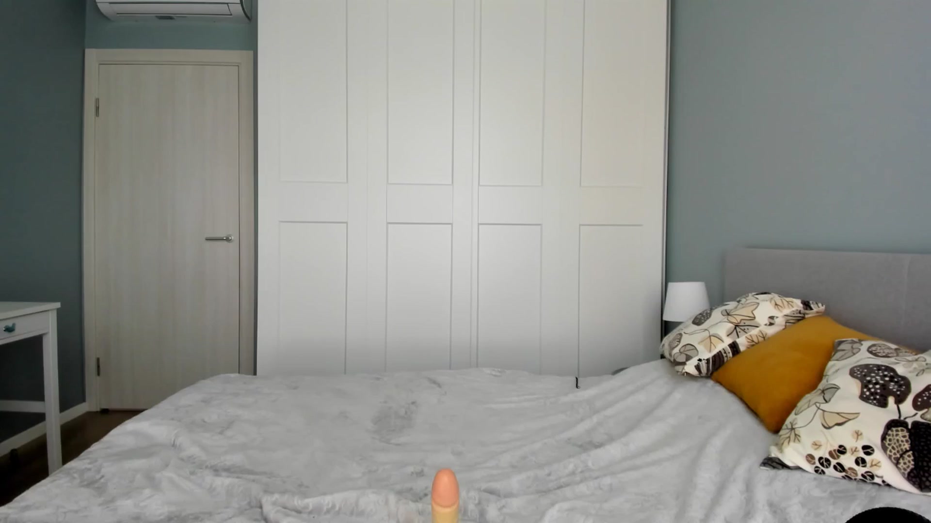 Gallery image thumbnail from Pixelss's myfreecams stream on, 09/15/2025, 11:07 image 13 of 20