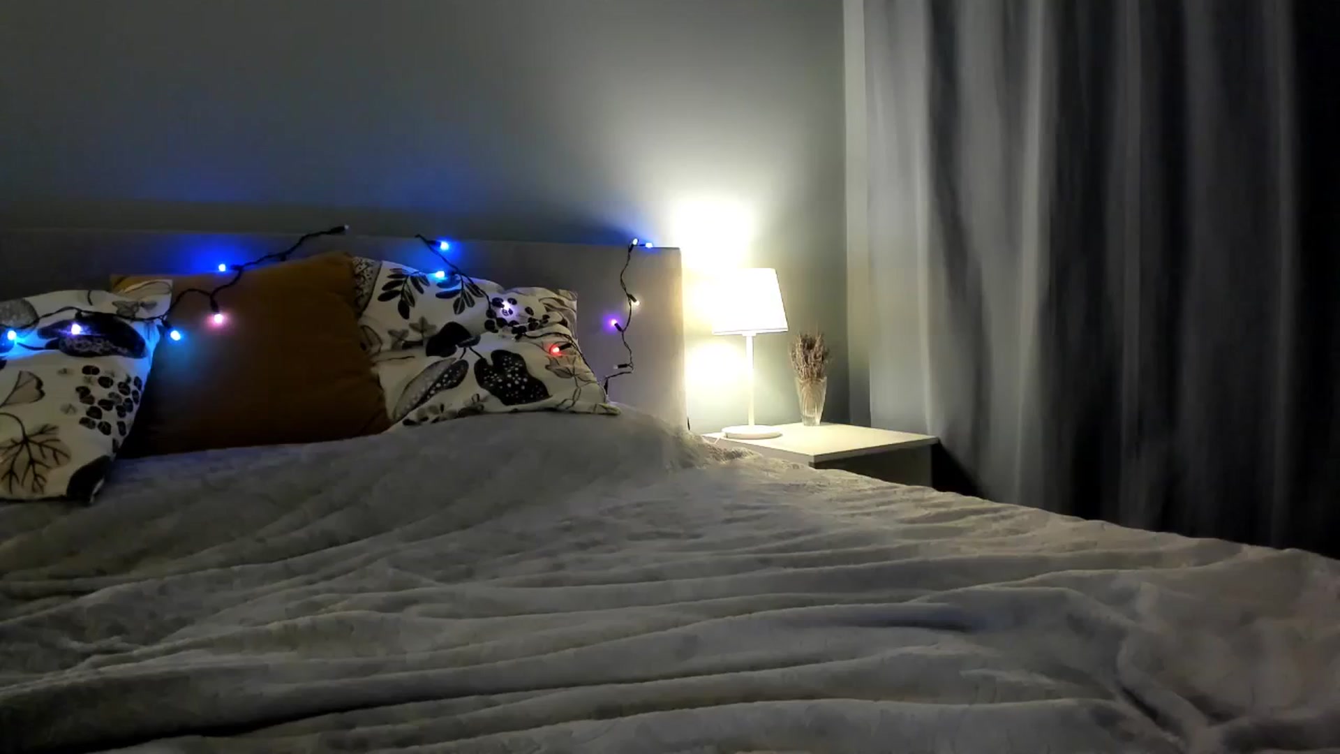 Gallery image thumbnail from Pixelss's myfreecams stream on, 12/03/2025, 04:47 image 10 of 20