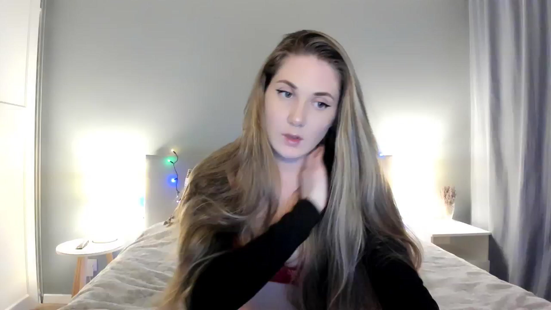 Gallery image thumbnail from Pixelss's myfreecams stream on, 12/03/2025, 04:47 image 5 of 20