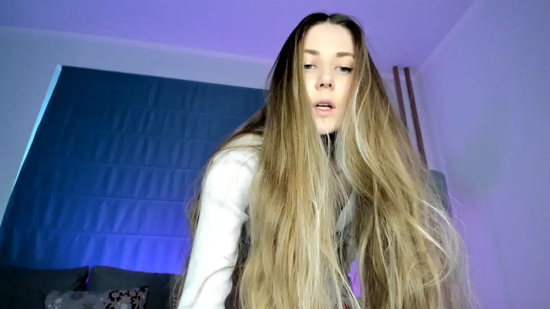 Gallery image thumbnail from Pixelss's myfreecams stream on, 12/08/2025, 07:14 image 14 of 20