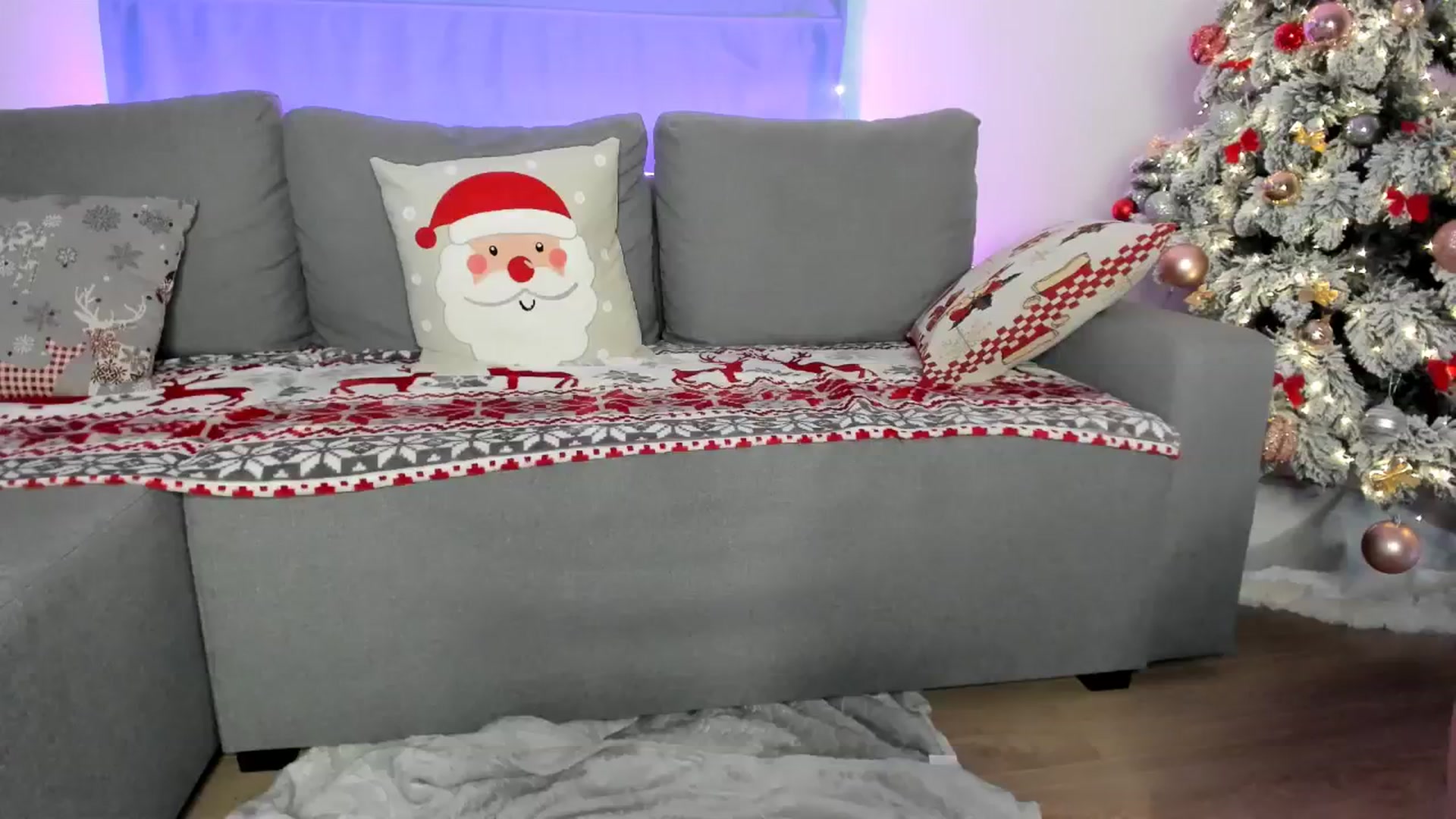 Gallery image thumbnail from Pixelss's myfreecams stream on, 12/12/2025, 12:01 image 19 of 20