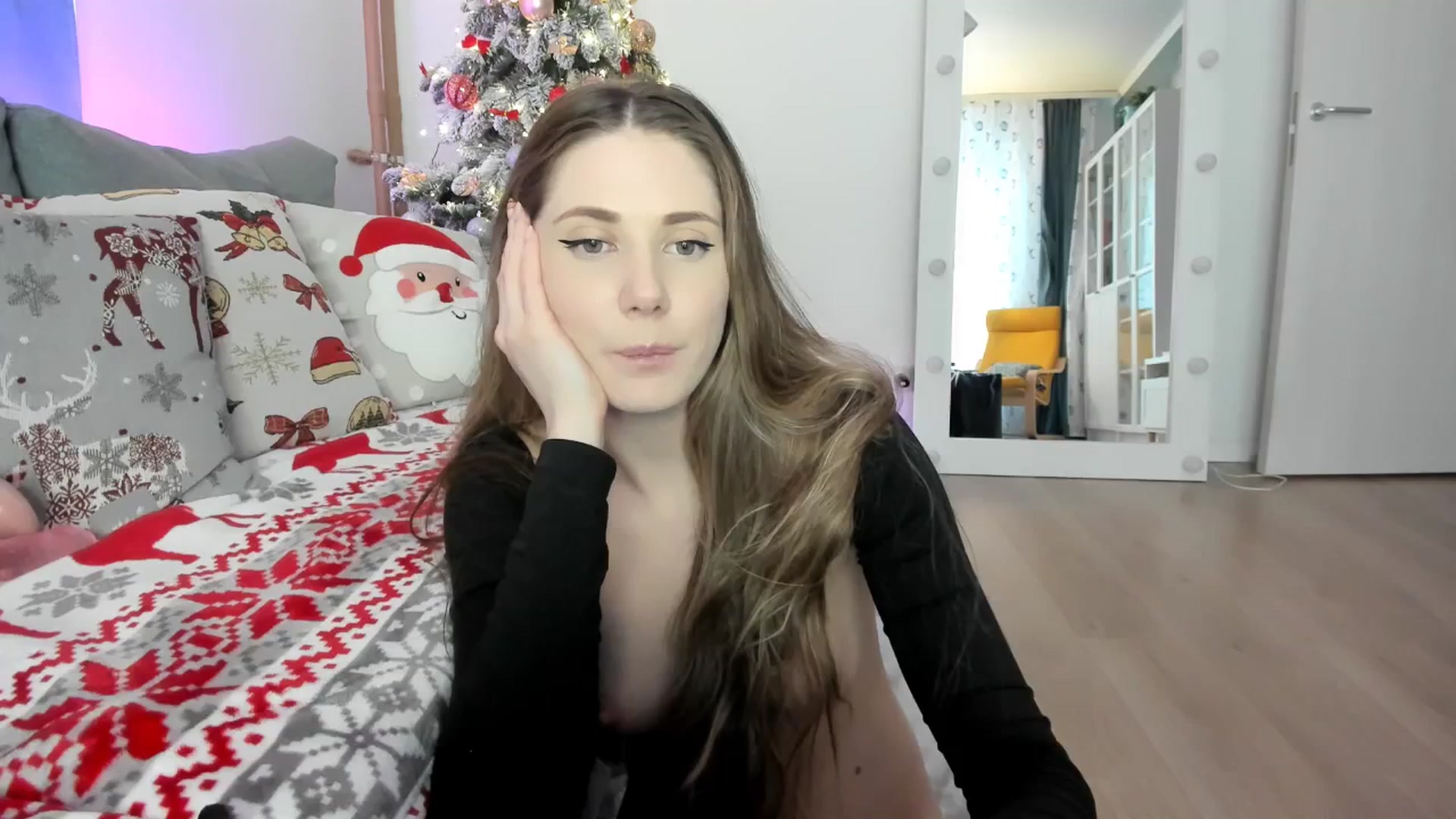 Gallery image thumbnail from Pixelss's myfreecams stream on, 12/21/2025, 09:14 image 17 of 20