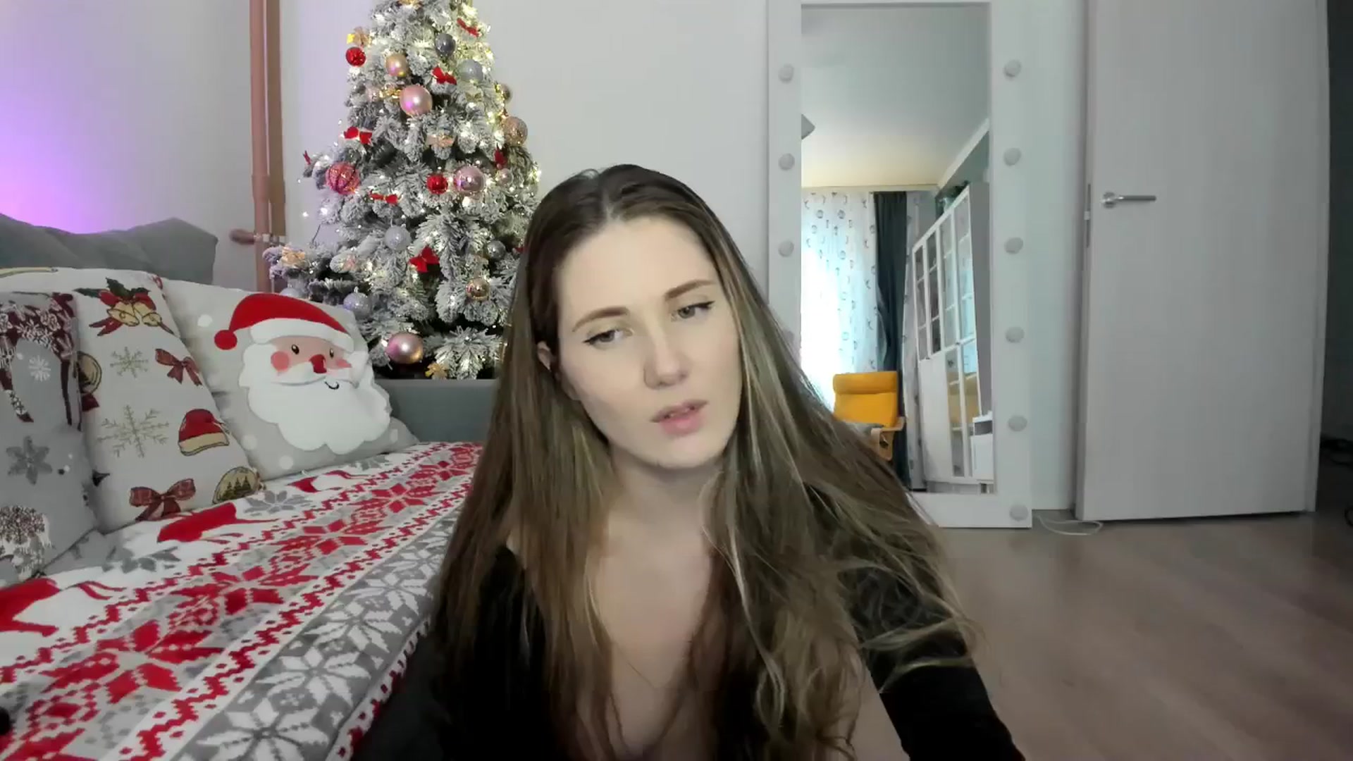 Gallery image thumbnail from Pixelss's myfreecams stream on, 12/21/2025, 10:56 image 16 of 20
