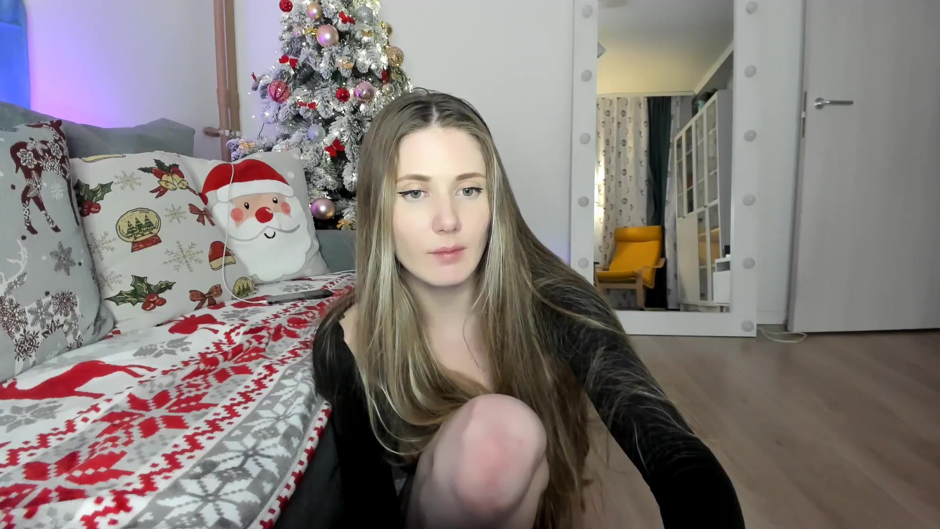 Gallery image thumbnail from Pixelss's myfreecams stream on, 12/21/2025, 14:35 image 20 of 20