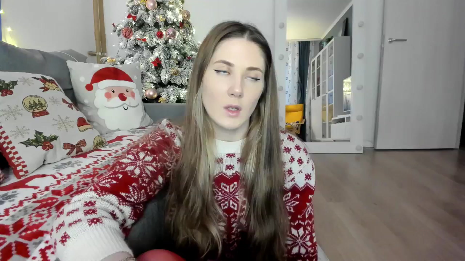 Gallery image thumbnail from Pixelss's myfreecams stream on, 12/25/2025, 09:54 image 2 of 20