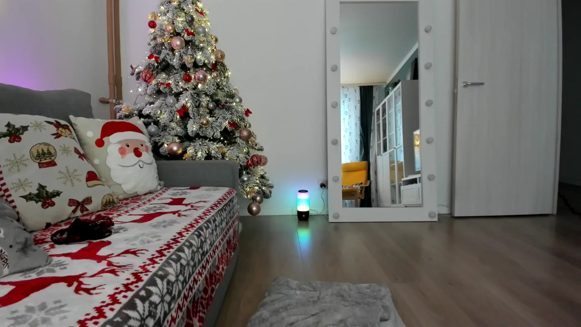 Gallery image thumbnail from Pixelss's myfreecams stream on, 12/27/2025, 09:11 image 13 of 20