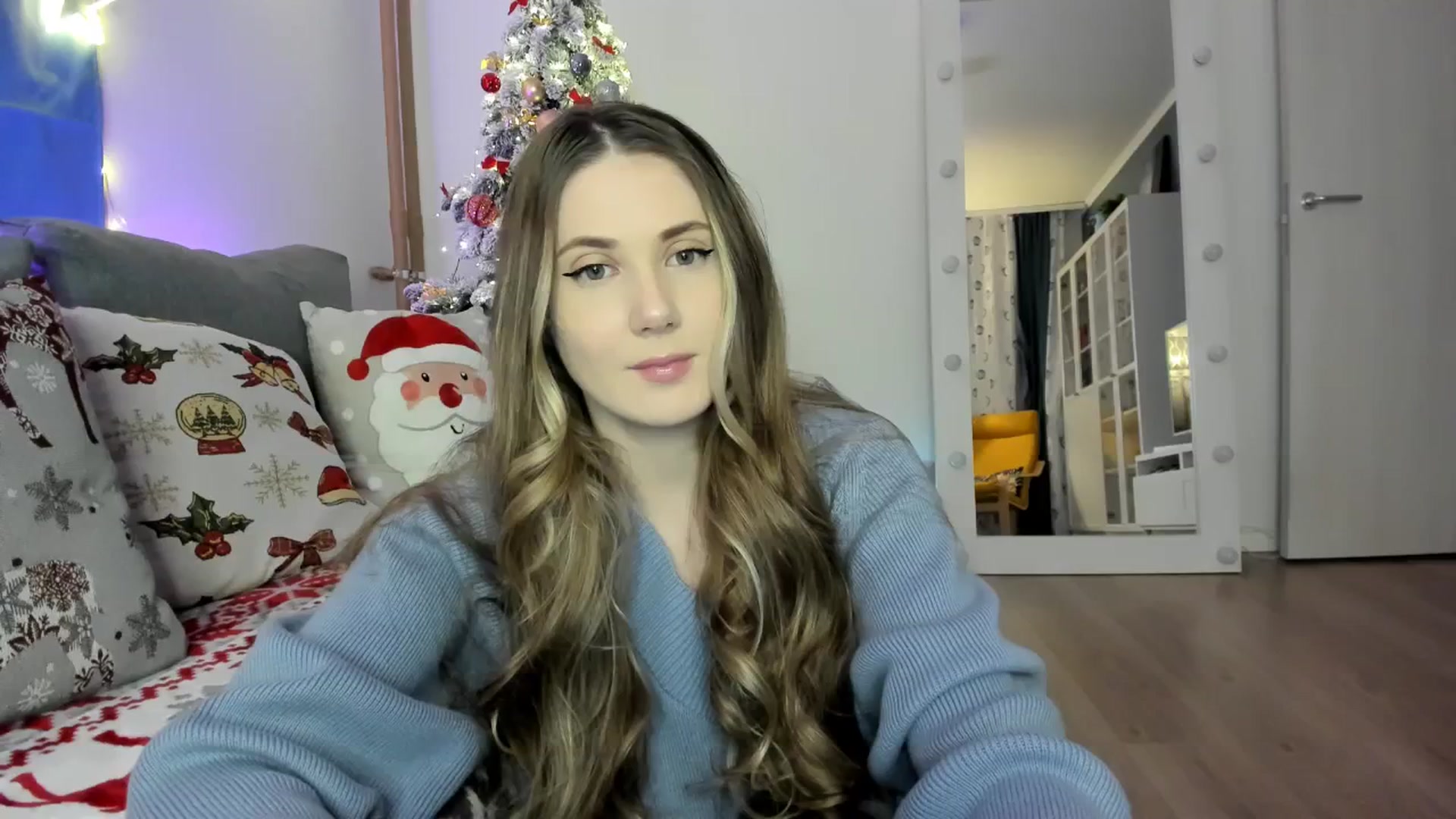 Gallery image thumbnail from Pixelss's myfreecams stream on, 12/28/2025, 08:30 image 1 of 20