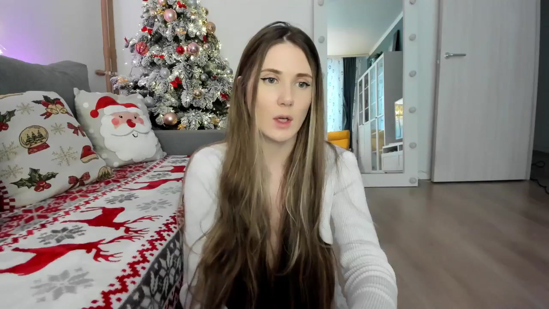 Gallery image thumbnail from Pixelss's myfreecams stream on, 12/31/2025, 08:41 image 11 of 20