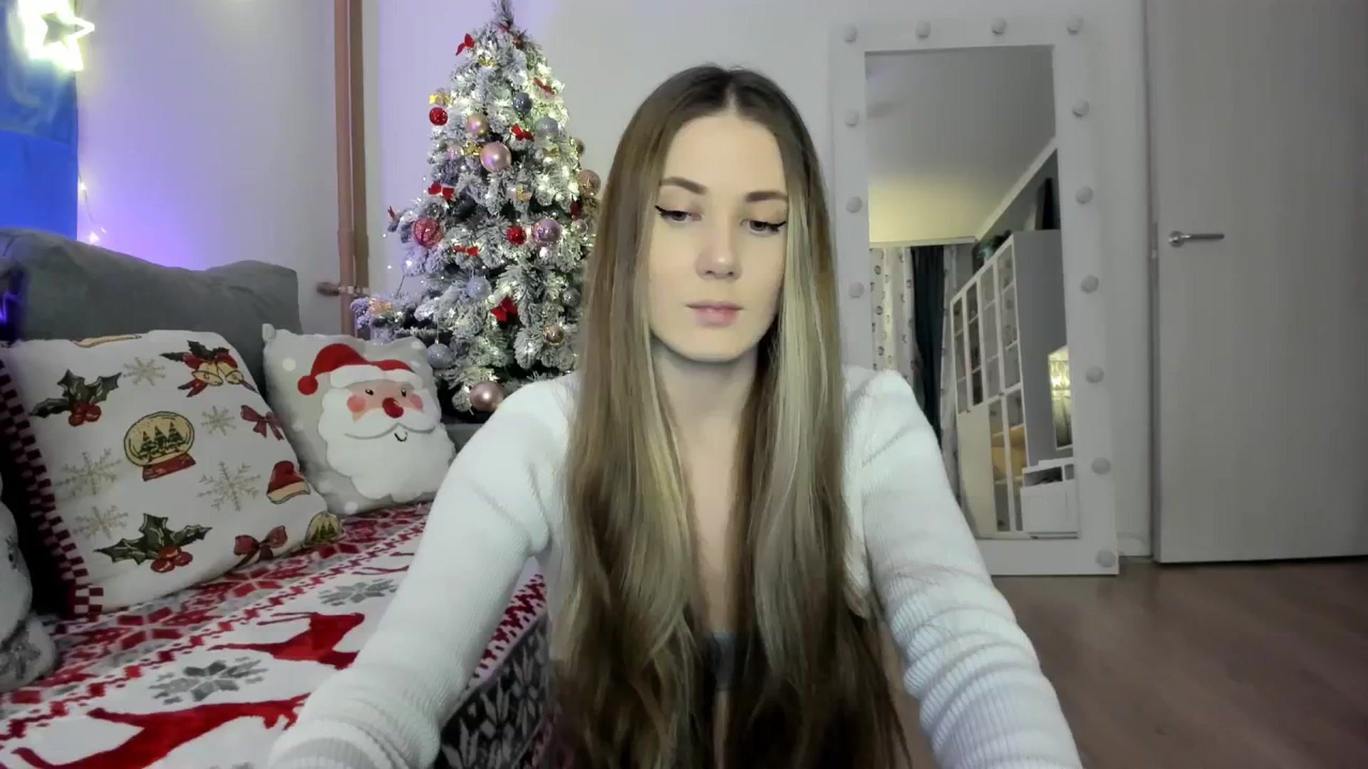 Gallery image thumbnail from Pixelss's myfreecams stream on, 12/31/2025, 08:41 image 1 of 20