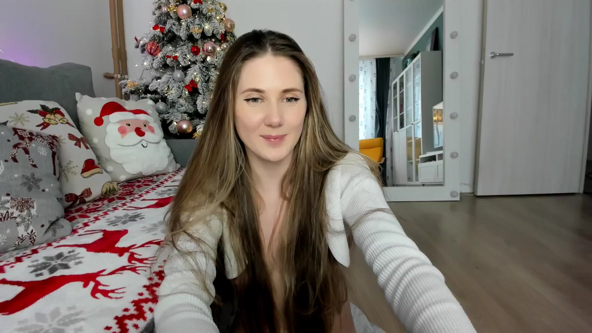 Gallery image thumbnail from Pixelss's myfreecams stream on, 12/31/2025, 10:22 image 12 of 20