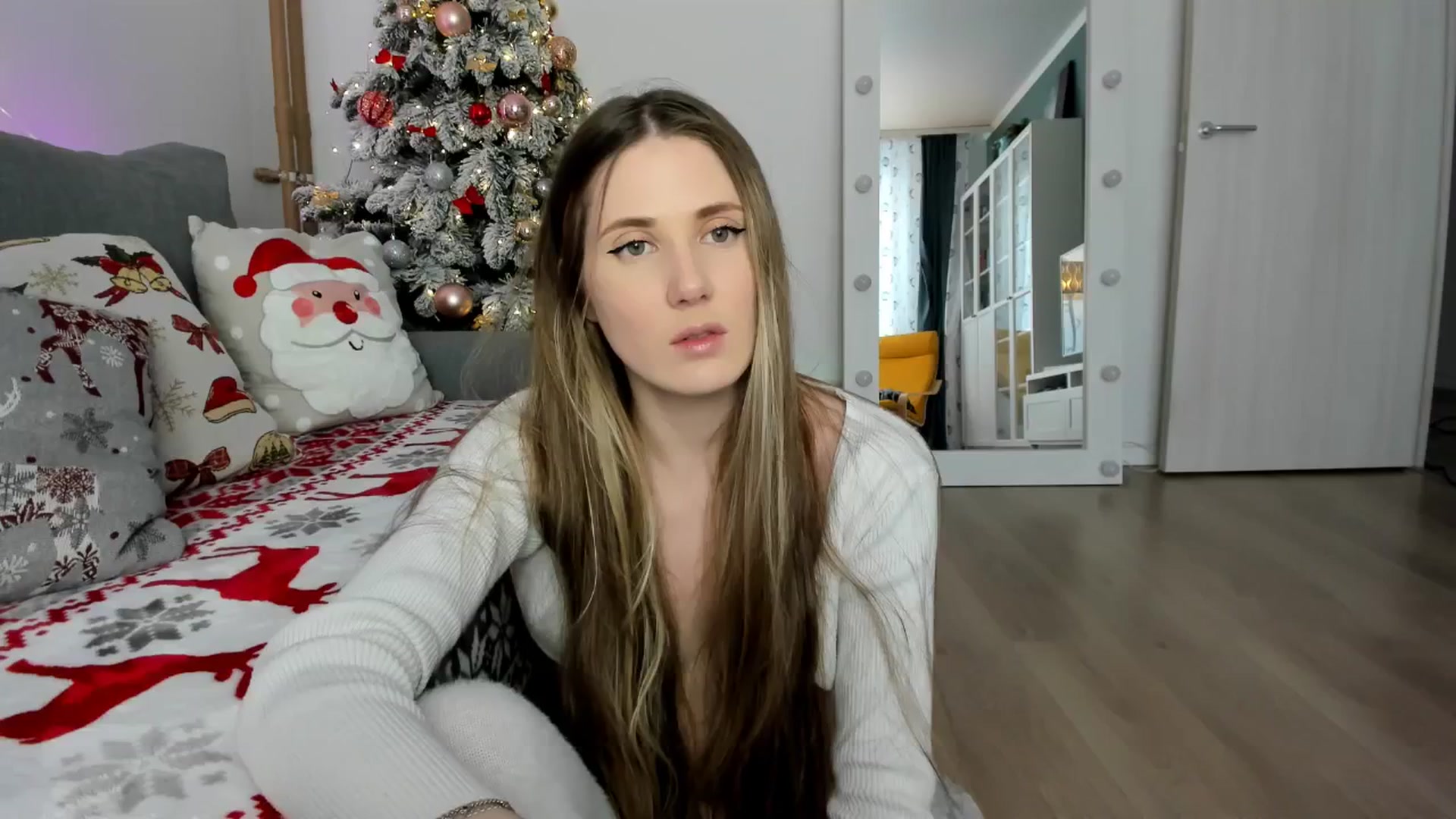 Gallery image thumbnail from Pixelss's myfreecams stream on, 12/31/2025, 10:22 image 5 of 20