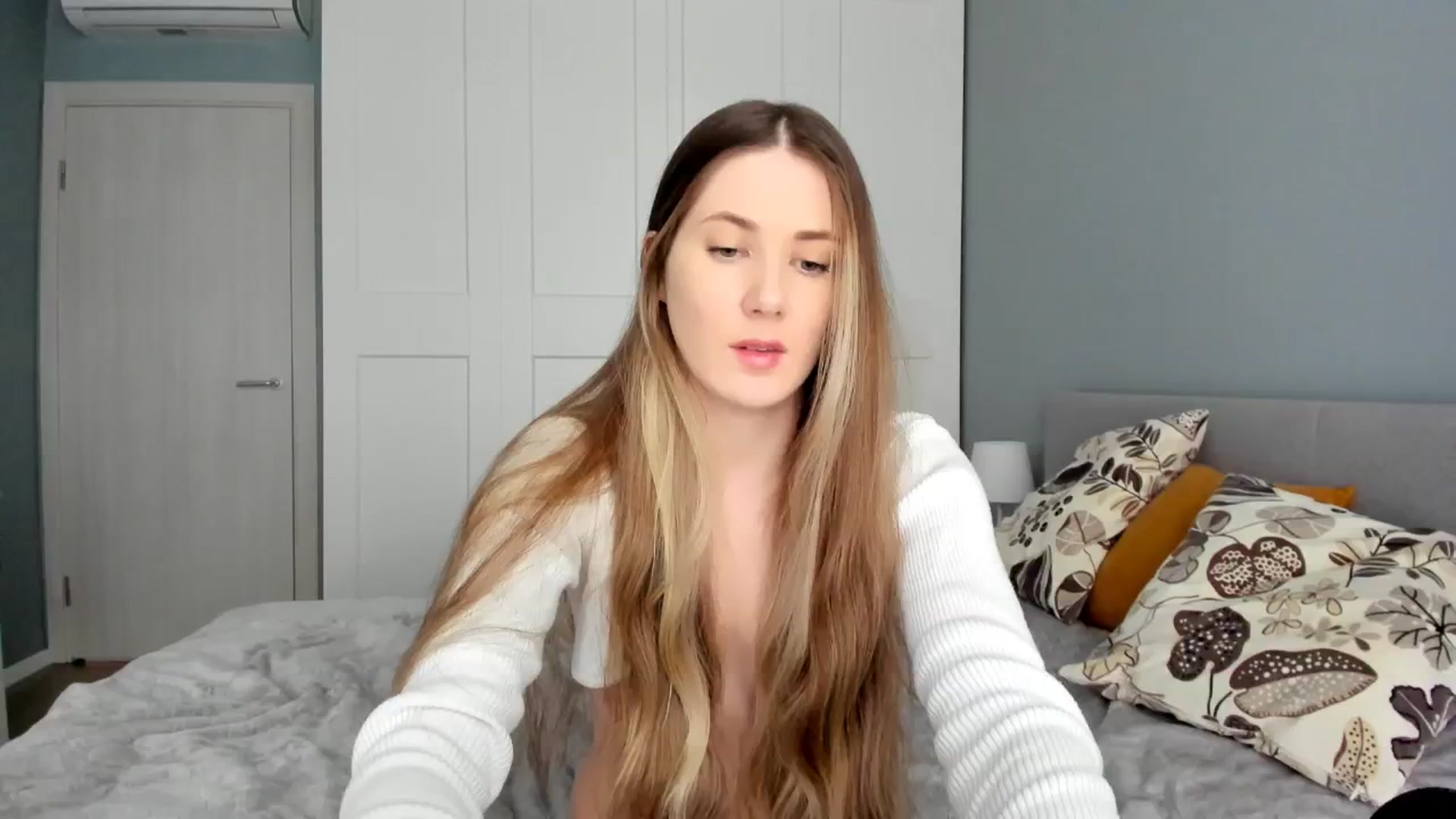 Gallery image thumbnail from Pixelss's myfreecams stream on, 01/06/2026, 09:05 image 1 of 20