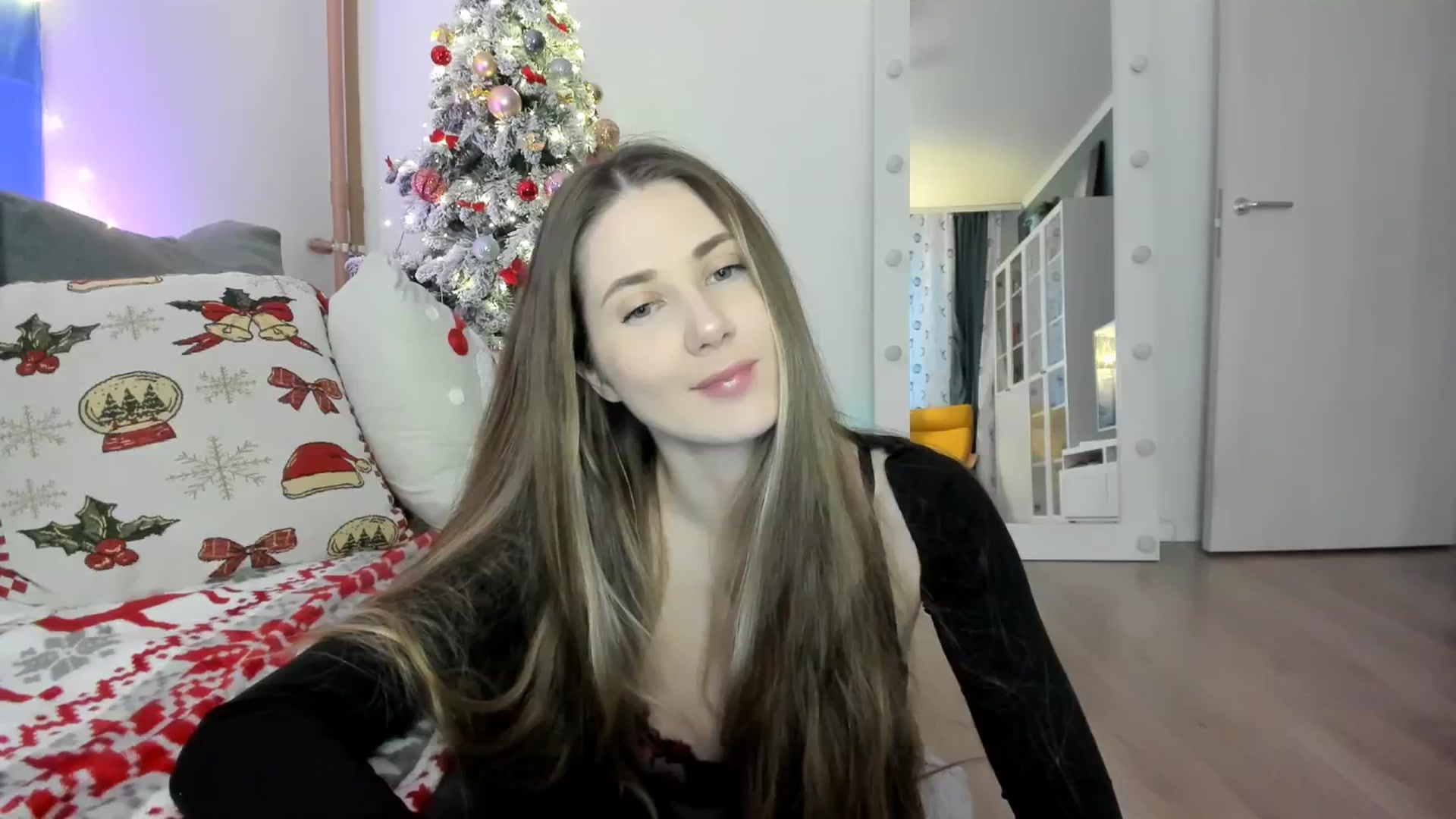 Gallery image thumbnail from Pixelss's myfreecams stream on, 01/08/2026, 06:56 image 2 of 20