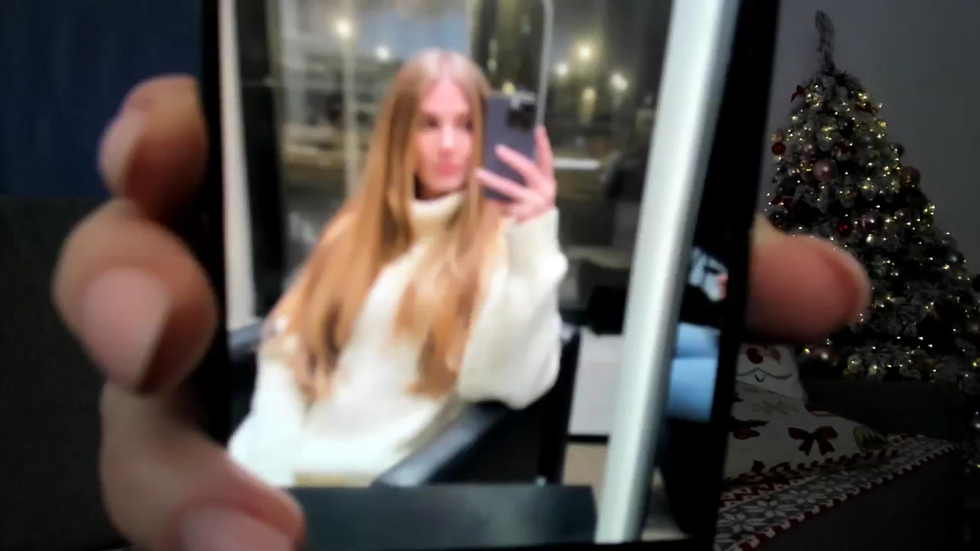 Gallery image thumbnail from Pixelss's myfreecams stream on, 01/11/2026, 09:56 image 19 of 20