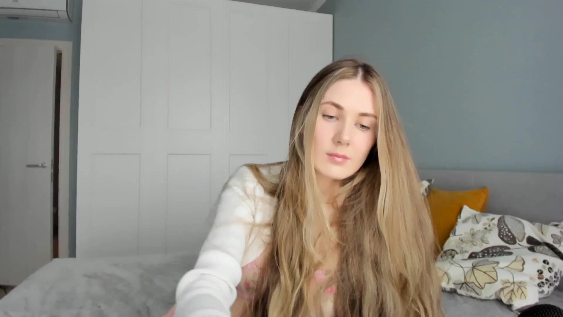 Gallery image thumbnail from Pixelss's myfreecams stream on, 01/23/2026, 07:31 image 20 of 20