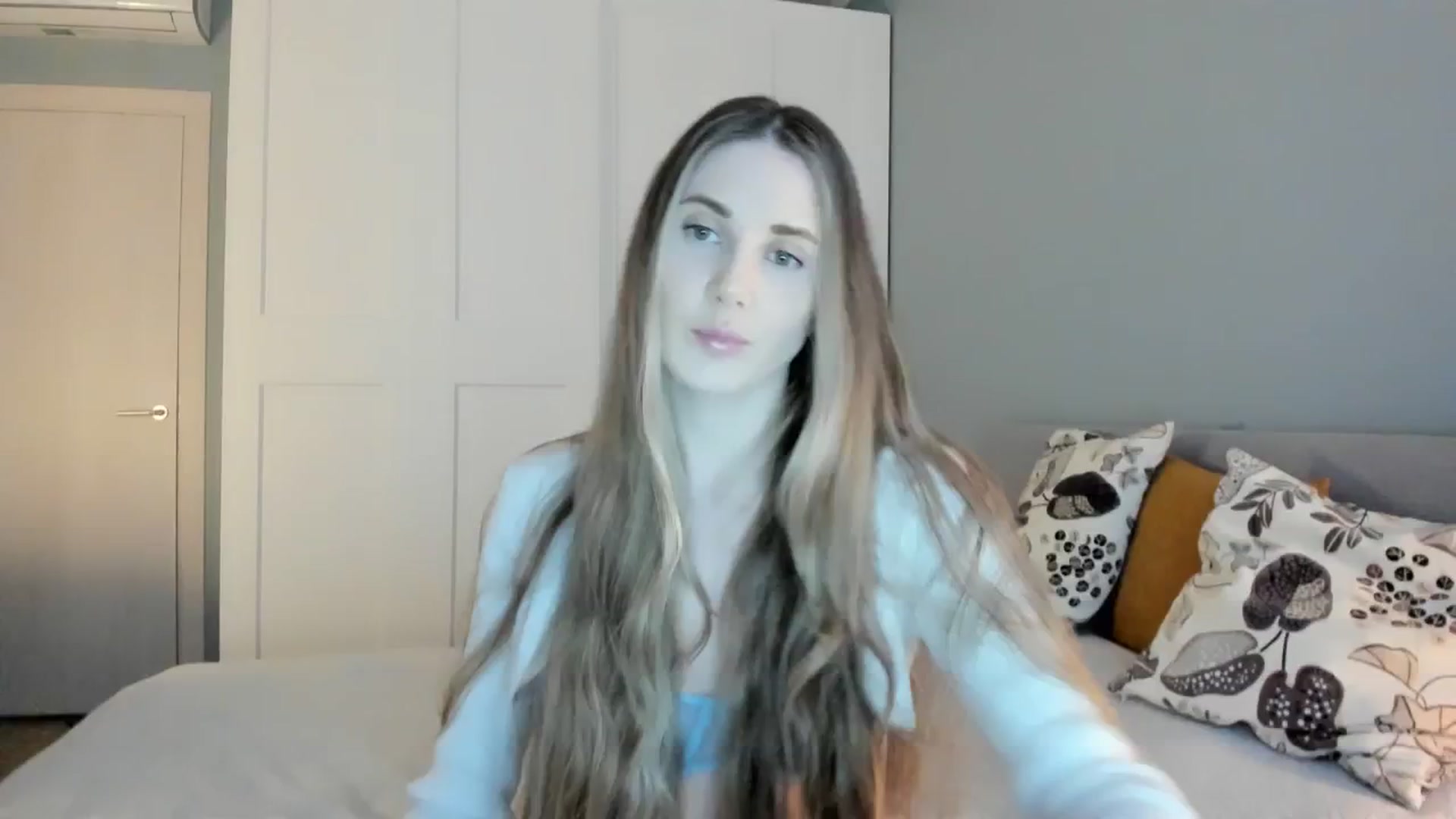 Gallery image thumbnail from Pixelss's myfreecams stream on, 01/24/2026, 08:56 image 2 of 20