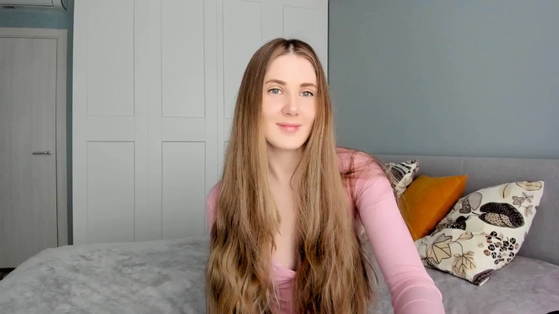 Gallery image thumbnail from Pixelss's myfreecams stream on, 02/01/2026, 08:53 image 4 of 20