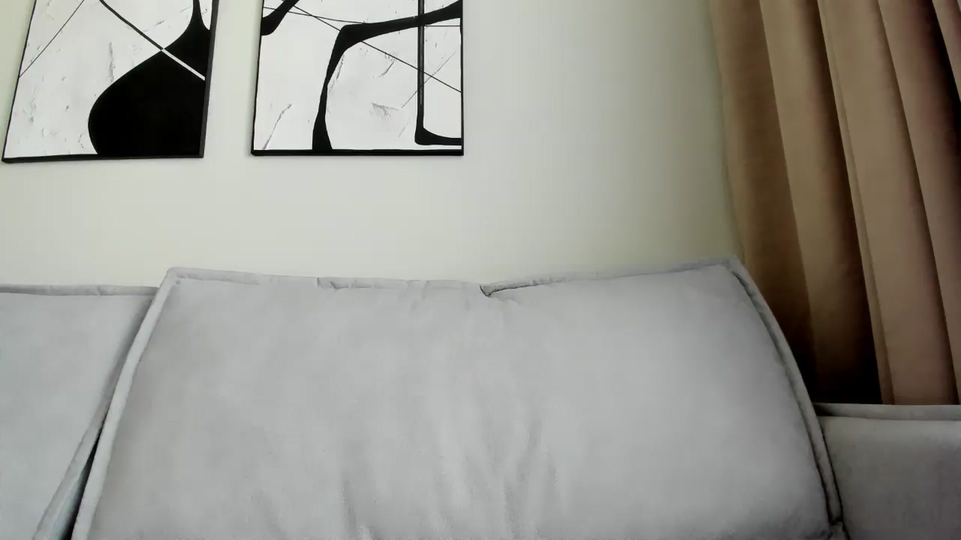 Gallery image thumbnail from Pixelss's myfreecams stream on, 05/20/2026, 07:35 image 9 of 20